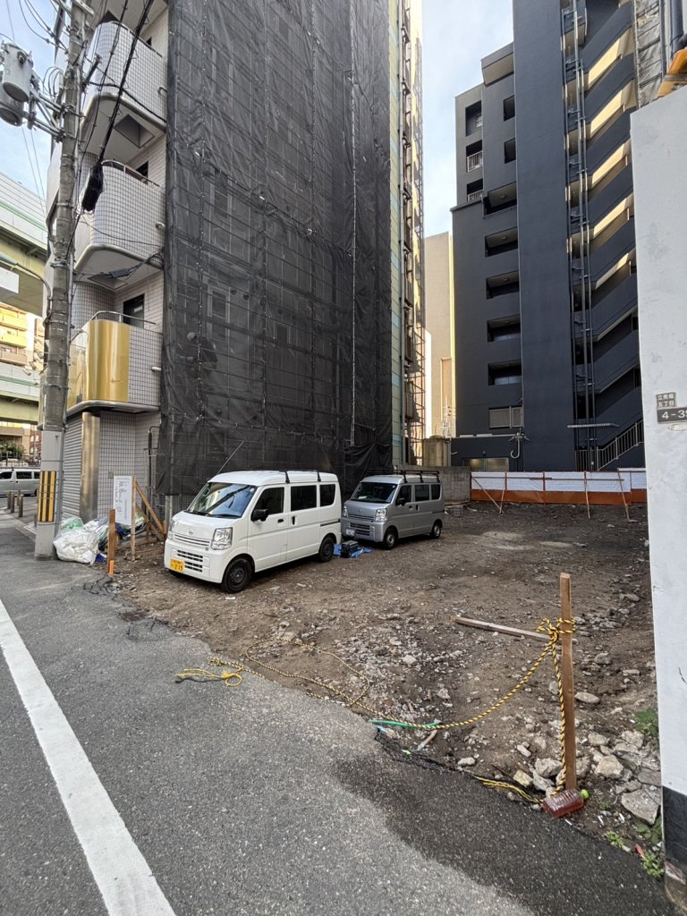 (仮称) 大阪市西区立売堀5丁目計画 新築工事現場の全景写真(2025年10月11日撮影)
