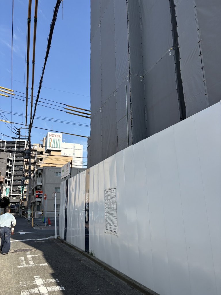 （仮称）新丸子東プロジェクト 新築工事現場の全景写真（2025年10月11日撮影）