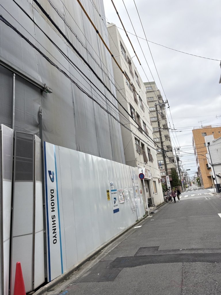 (仮称)ガーラ川崎南幸町 新築工事 新築工事現場の全景写真(2025年10月11日撮影)