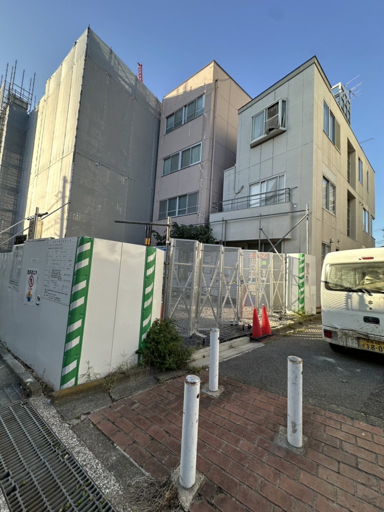 (仮称)大田区山王二丁目計画 新築工事現場の全景写真(2025年11月3日撮影)