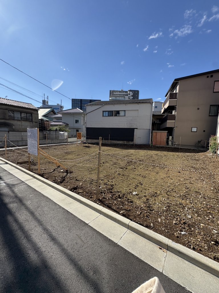 株式会社北川商店様 共同住宅新築工事 新築工事現場の全景写真（2025年11月8日撮影）