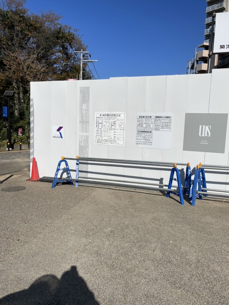(仮称)豊島園駅前複合施設計画 新築工事現場の全景写真(2025年12月23日撮影)