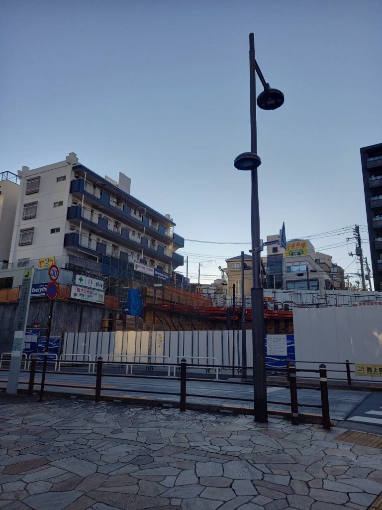 新大崎ビル新築プロジェクト 新築工事現場の全景写真(2026年1月8日撮影)