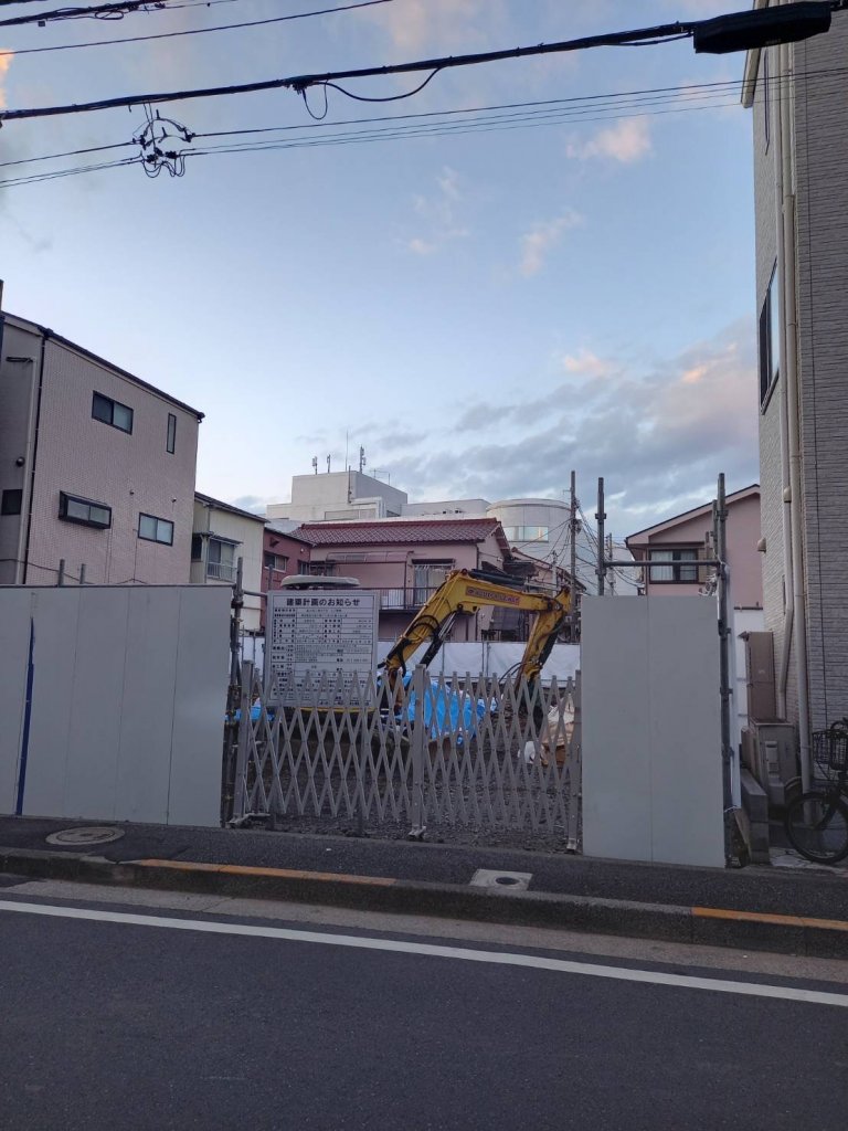品川区二葉２丁目 レジ開発 新築工事現場の全景写真（2026年1月8日撮影）