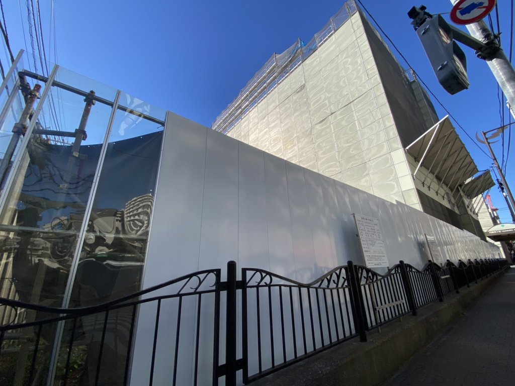 月島四丁目住宅マンション建替事業 新築工事現場の全景写真（2026年1月21日撮影）