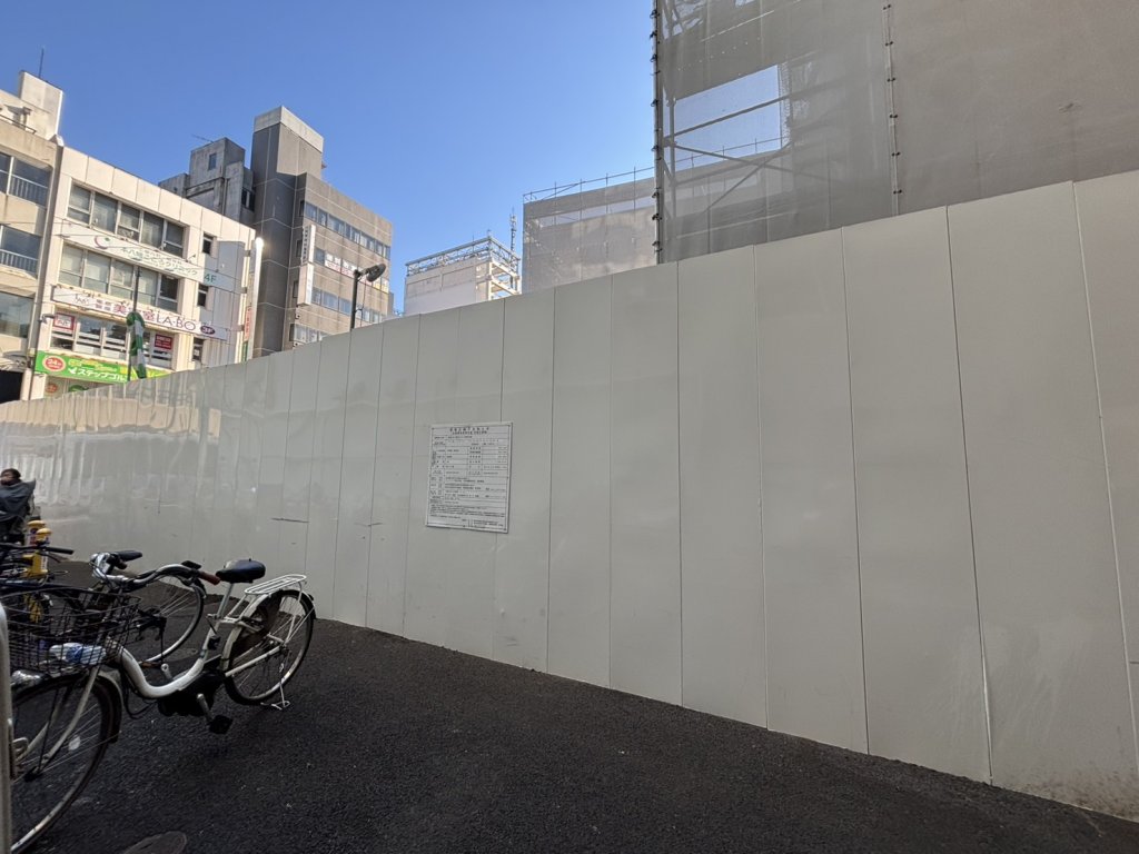 (仮称)本八幡富士ビル建替計画 新築工事現場の全景写真（2026年2月2日撮影）