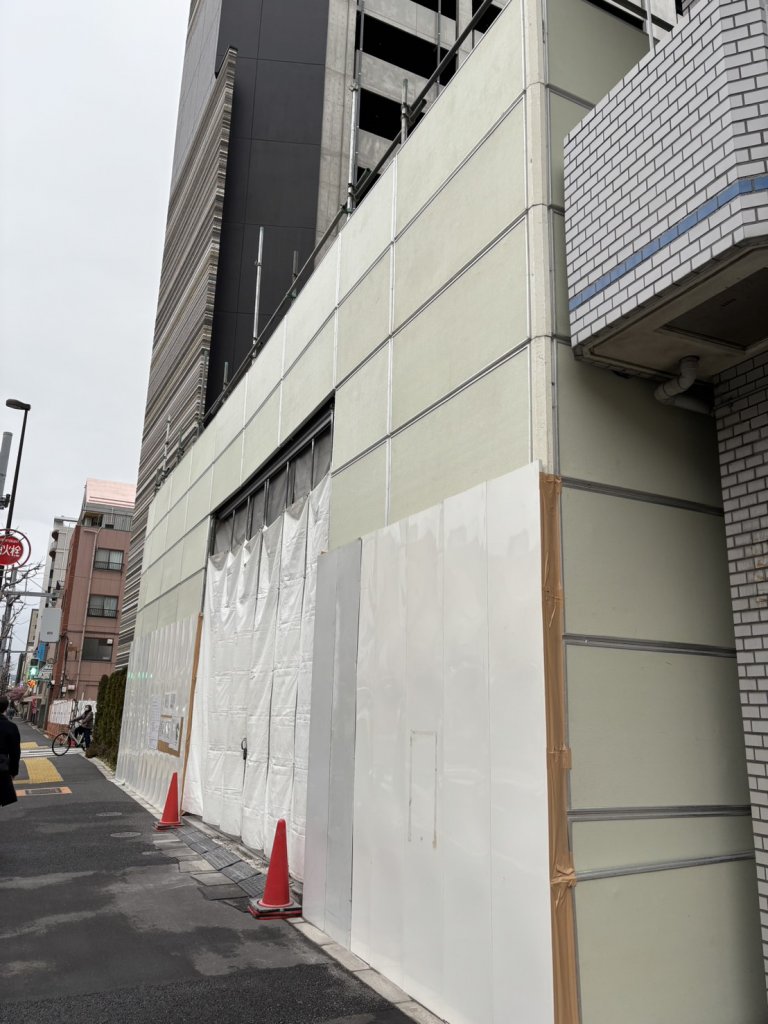 (仮称) 大島PJ新築工事 新築工事現場の全景写真（2026年4月5日撮影）