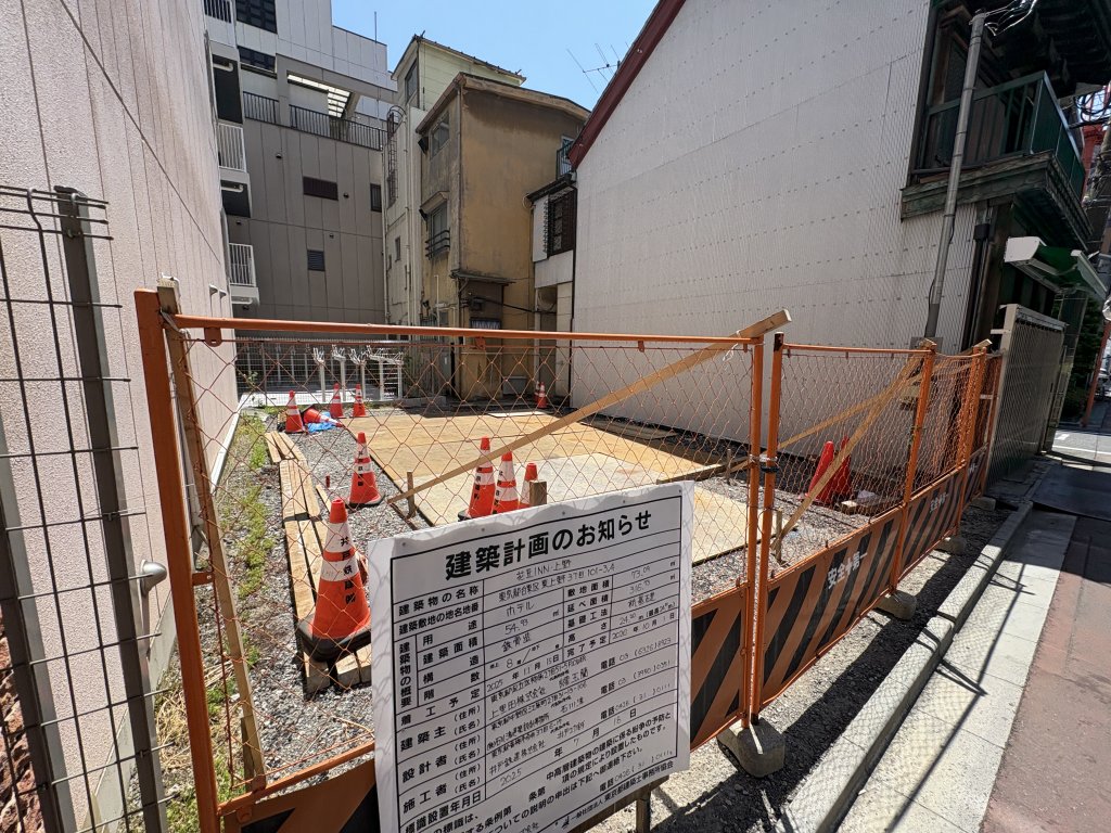 花豆INN・上野 新築工事現場の全景写真（2026年5月17日撮影）