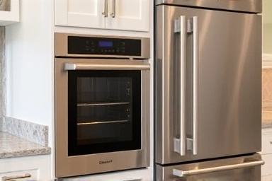 Seamless integration of built-in oven and refrigerator