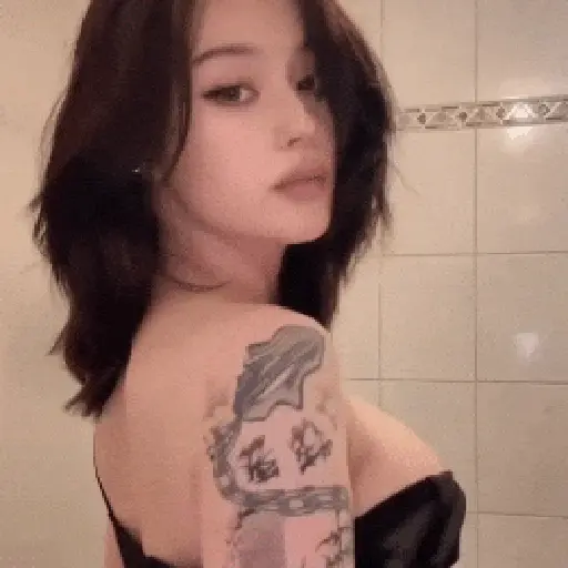 stickers_💋Hot_girls🫦Insinuando_Amor4🔥