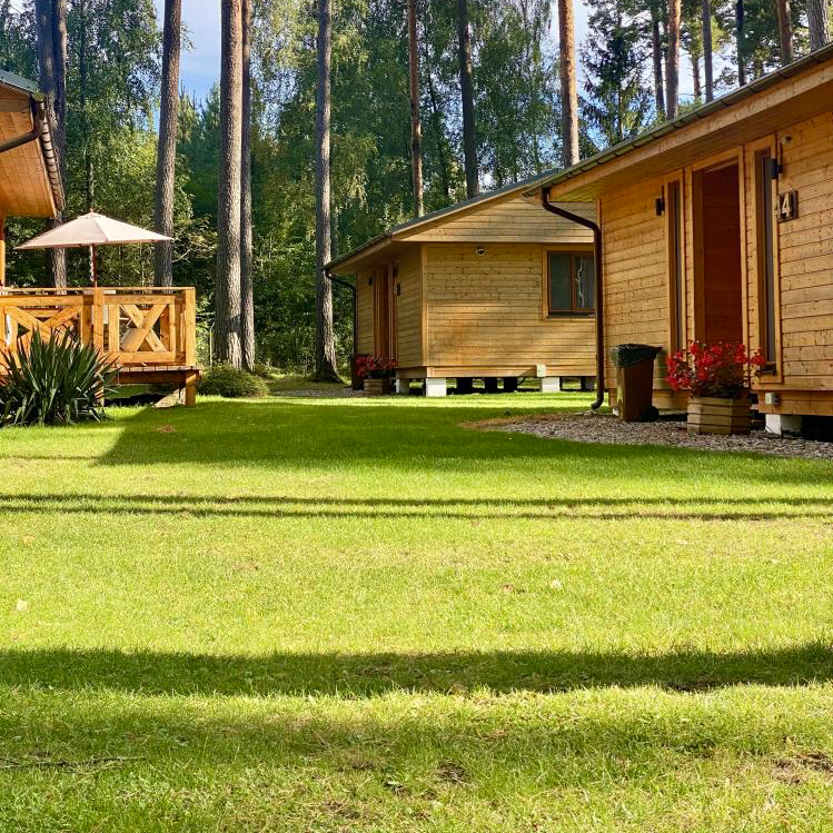 Domek De Luxe w sosnowym lesie Zakątka Mazurskiego GIM