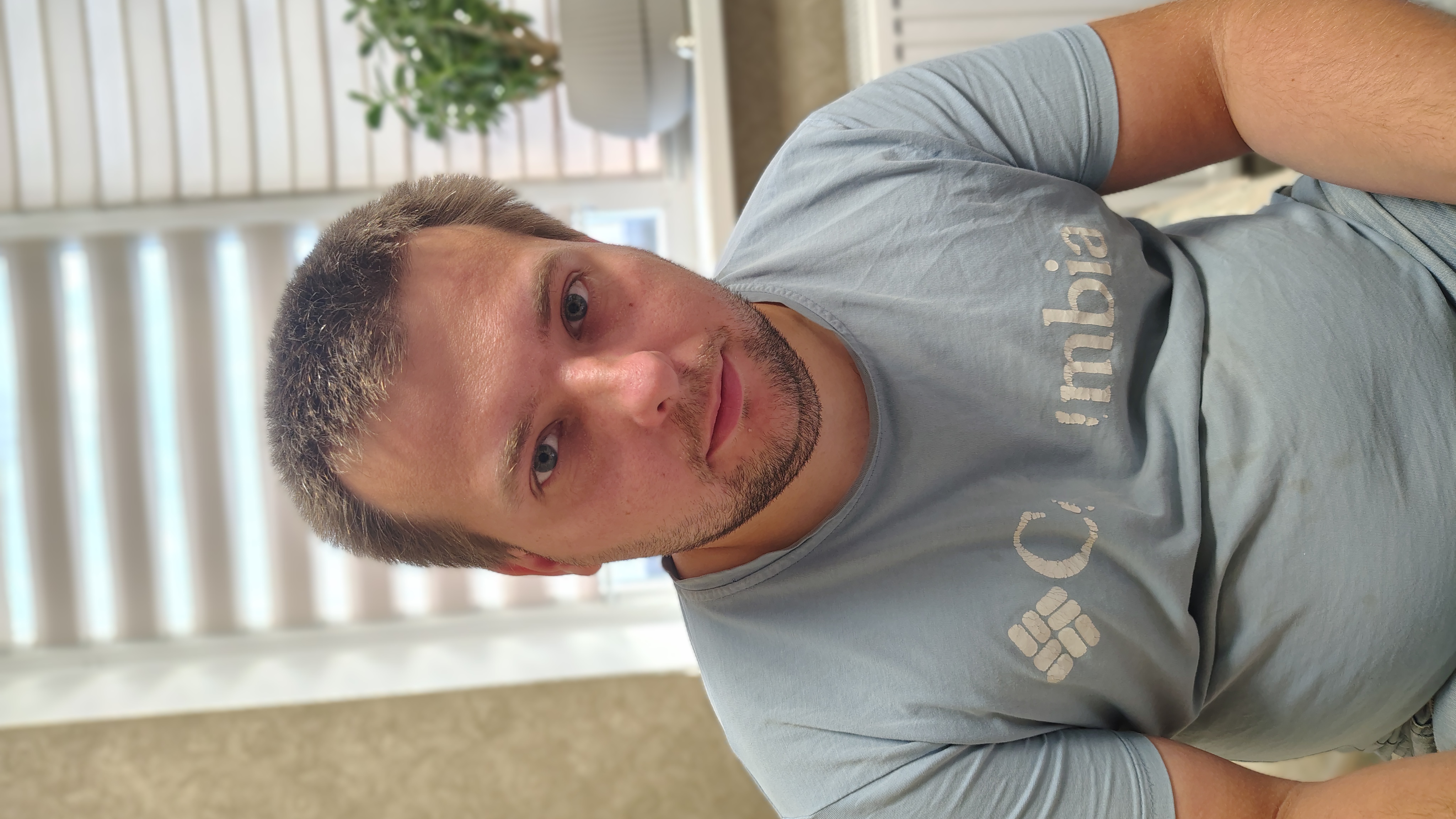 Slava (slava911) Farcaster social identity (Fname handle) PFP