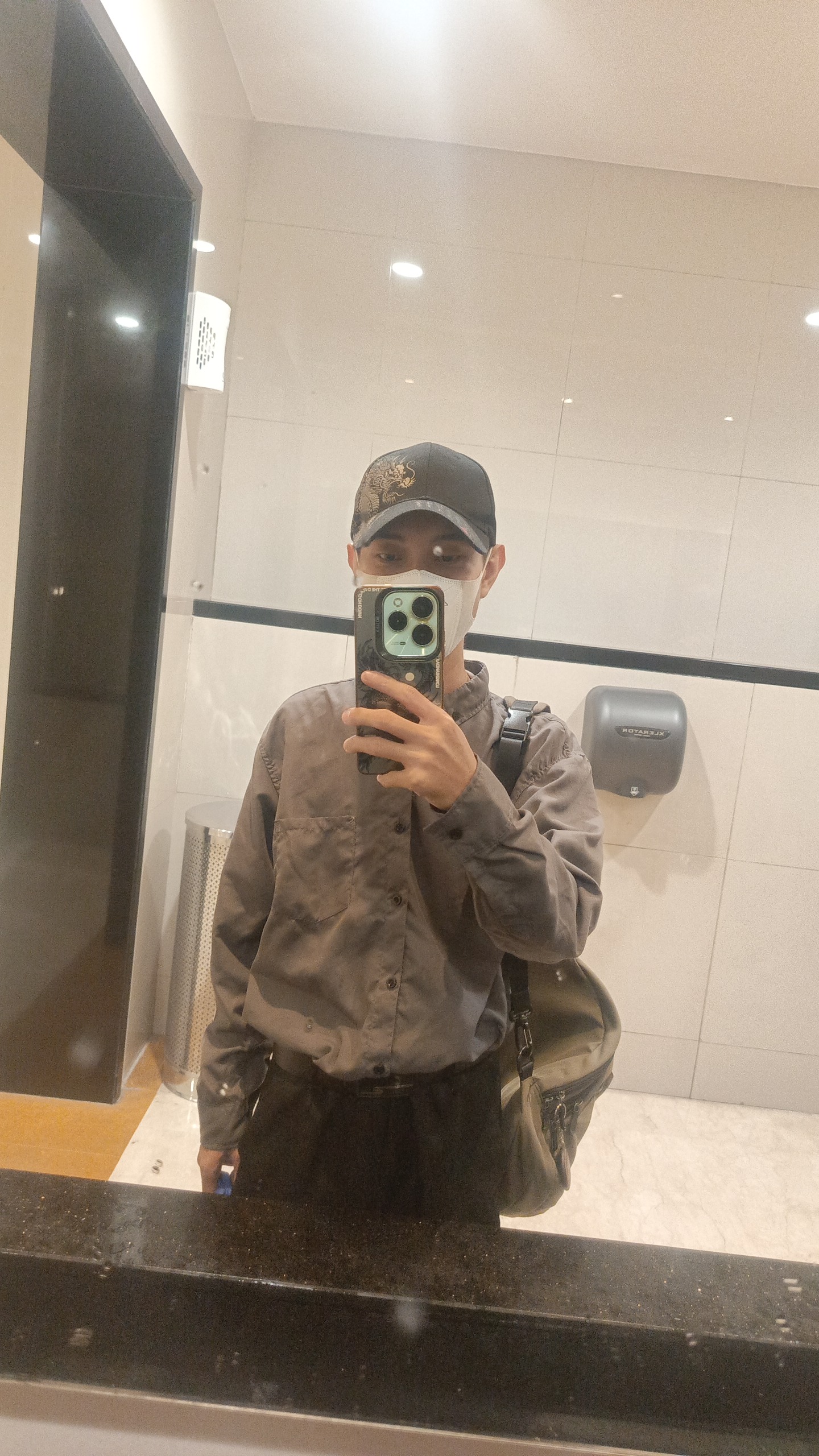 Jonathan (michael110899) Farcaster social identity (Fname handle) PFP