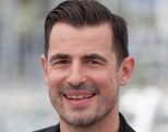 Kendt dansk skuespiller tjener millioner i Hollywood.