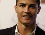 Se Ronaldos vilde timeløn!