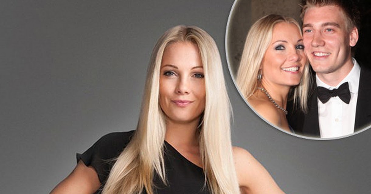 Se billedet: Nicklas Bendtner med fodlænke forenet med Caroline Fleming