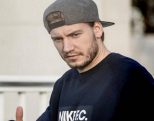 Bendtner er efterlyst i Tyskland!