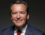 Soccer Saturday lineup announced with Jeff Stelling joined by Robbie Fowler and more