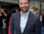 Daniel Mays says Des cast understood David Tennant's distance on set