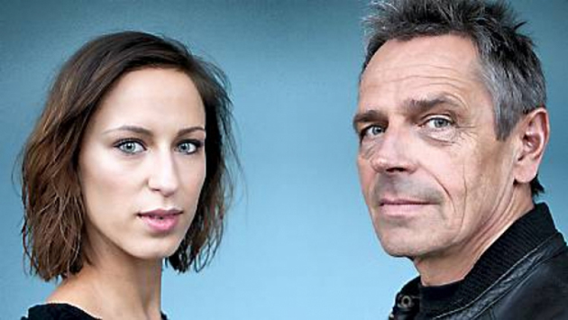 Josefine Høgh og Lasse Sjørslev bliver kolleger sammen med Mathilde Falch. Det er til deres fædre, Michael Falch og Lars Høghs kommende festival, hvor overskuddet går til kræftforskning.