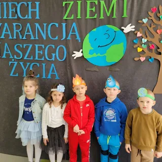 Przedszkole Gminne w Gwiazdowie filia w Boleszewie image 35