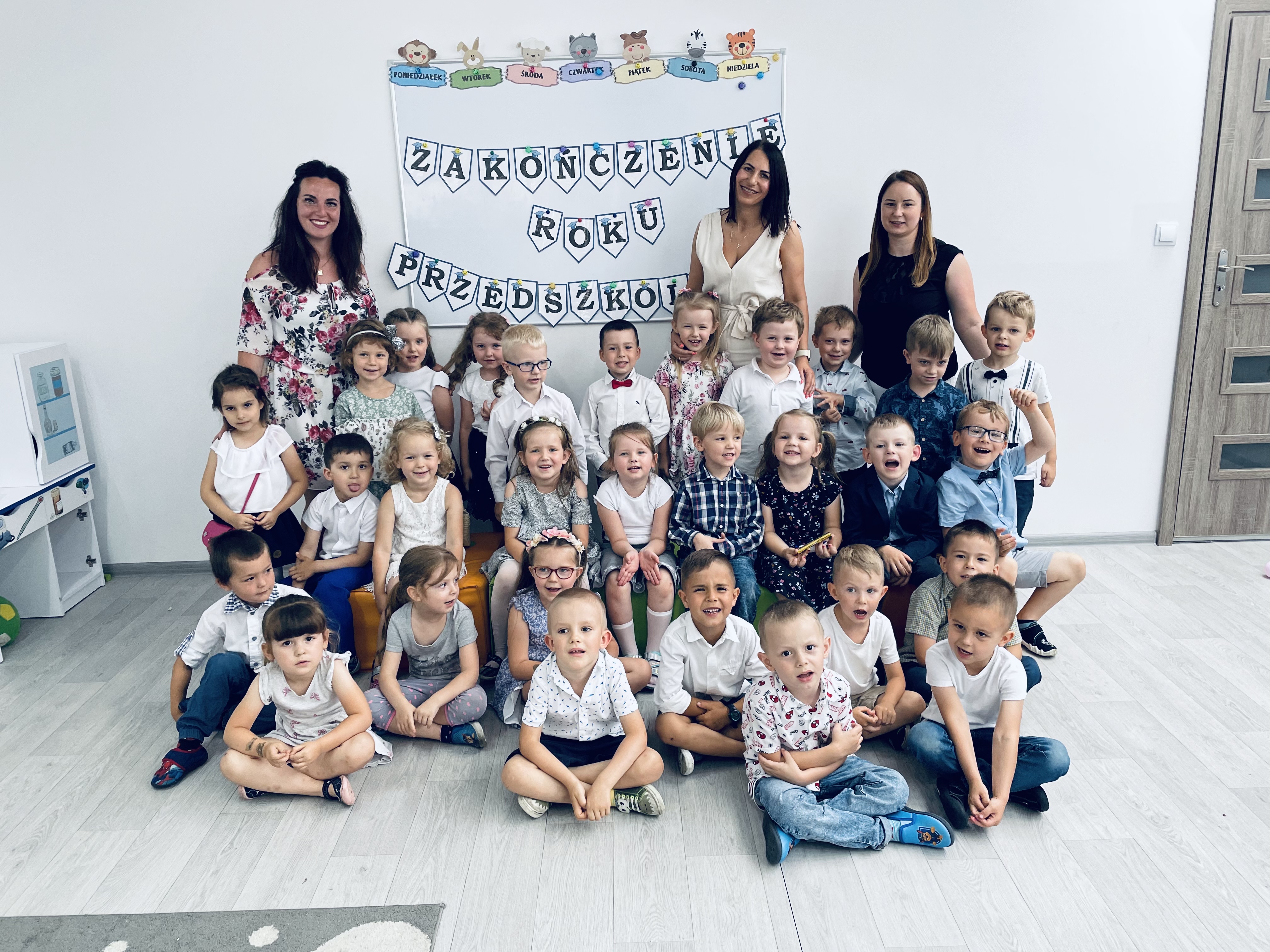 Niepubliczne Przedszkole Dwujęzyczne ,,Bajkowy Zakątek'' - miniatura 12