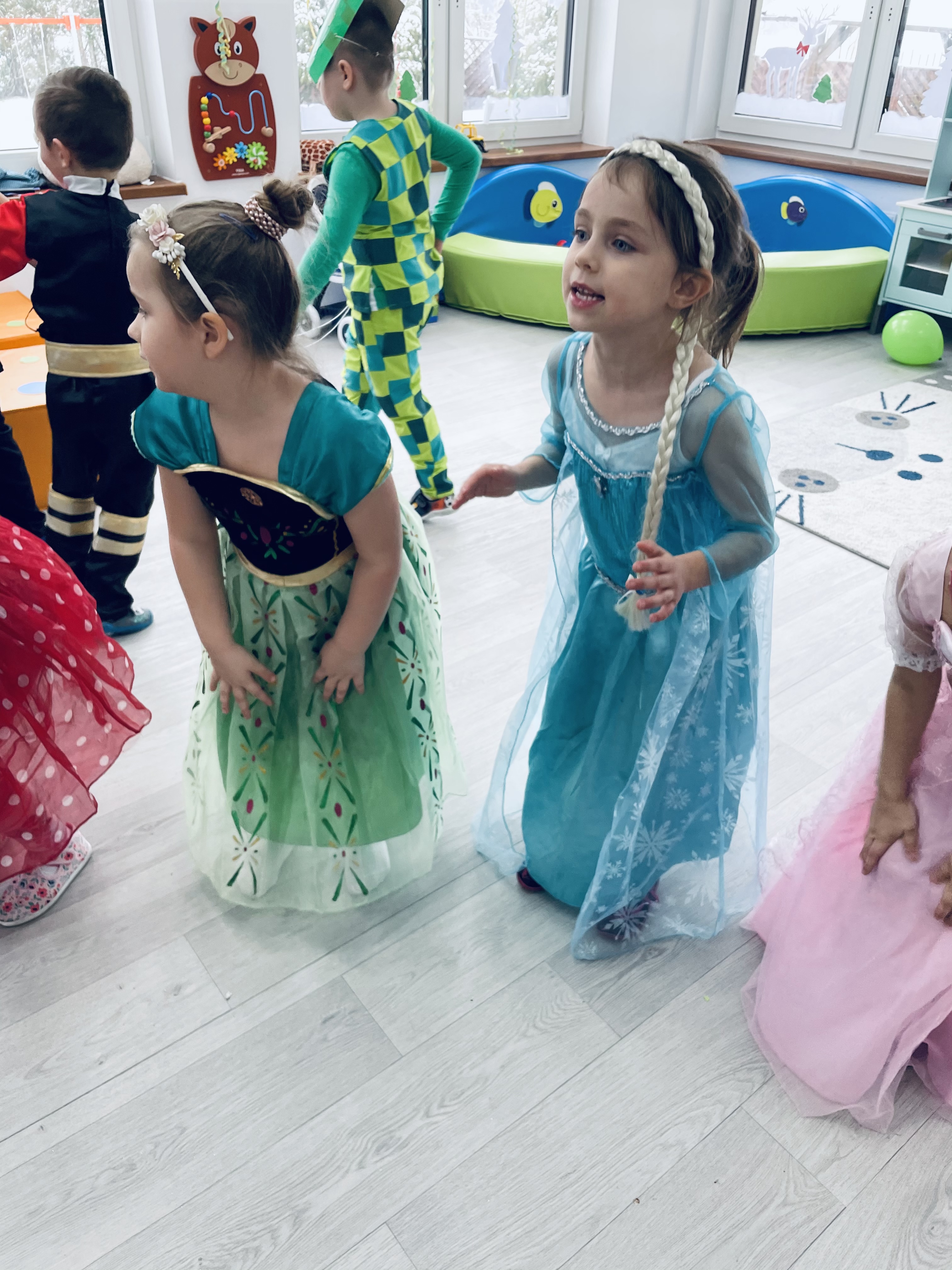 Niepubliczne Przedszkole Dwujęzyczne ,,Bajkowy Zakątek'' - miniatura 31