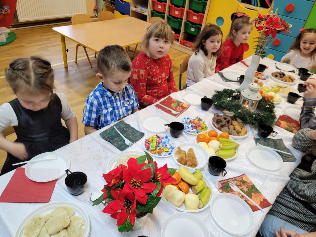Przedszkole Gminne w Gwiazdowie filia w Boleszewie - miniatura 58