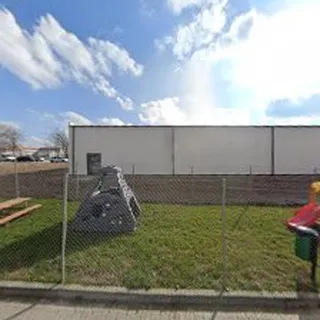 Przedszkole Niepubliczne Stumilowy Las image 1