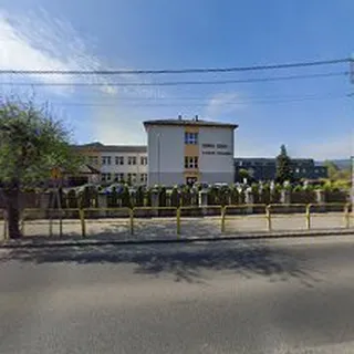 Zespół Szkół - Gminne Przedszkole Samorządowe W Makowie Podhalańskim image 3