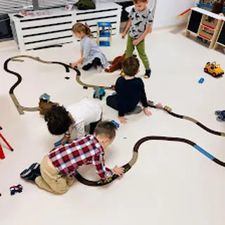 DIBBER INTERNATIONAL PRESCHOOL - WILANÓW image 1