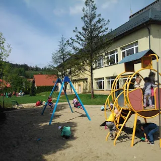 Niepubliczne Przedszkole Pszczółka Maja W Starym Sączu image 1