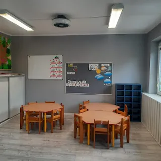 Domowe Przedszkole Chatka Puchatka image 3