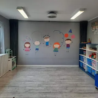 Domowe Przedszkole Chatka Puchatka image 2