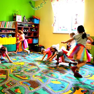 Klub Dziecięcy Chatka Puchatka image 3