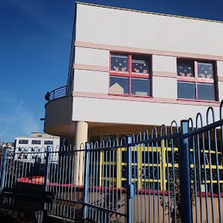 PRZEDSZKOLE NR 412 Z ODDZIAŁAMI INTEGRACYJNYMI image 3