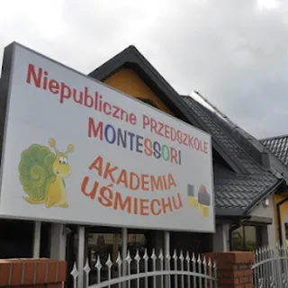 Niepubliczne Przedszkole Montessori Akademia Uśmiechu image 1