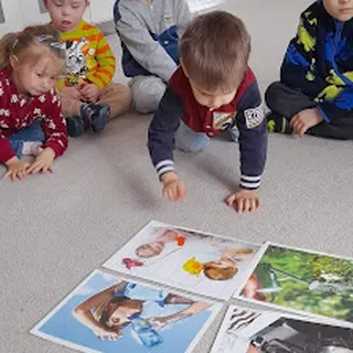 PUNKT PRZEDSZKOLNY- "SENSORYCZNO-TERAPEUTYCZNY LEŚNA AKADEMIA" image 1