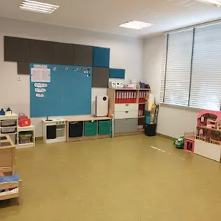 Niepubliczne Przedszkole Akademia Kolorowych Podróży image 3