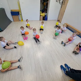 STACYJKOWO Niepubliczny Żłobek image 2