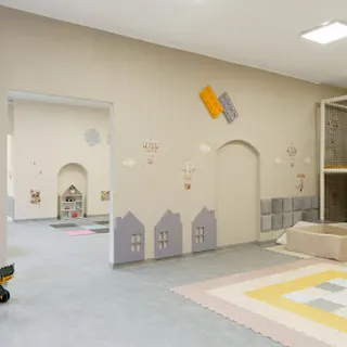 Dwujęzyczny Klub Malucha First Steps image 1