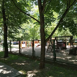 PRZEDSZKOLE NR 307 "WESOŁE EKOLUDKI" image 4