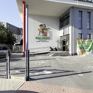 ZAMECZEK Wioletta CholewaBaranowska image 3