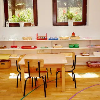 Przedszkole Niepubliczne Casa Dei Bambini Warsaw Montessori School Z Siedzibą W Hornówku image 2