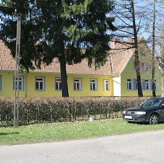 PUNKT PRZEDSZKOLNY "PRZYJACIELE BOCIANA KAJTKA" PRZY SZKOLE PODSTAWOWEJ IM.ADAMA LORETA W PONIKACH image 1