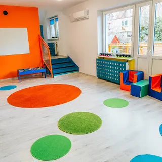 Przedszkole Niepubliczne Wesołe Smyki image 2