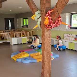 Żłobek "W stajence" image 1