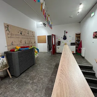 MAZANKI image 3