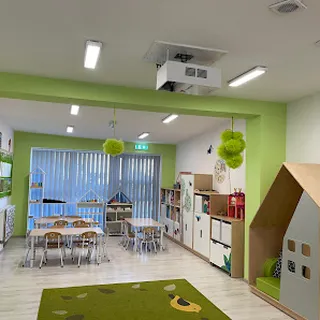 DWUJĘZYCZNY PUNKT PRZEDSZKOLNY ,,WILD FOX'' O PROFILU MONTESSORI image 4