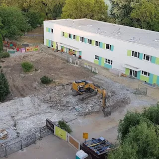 PRZEDSZKOLE NR 340 "KASZTANOWEGO LUDKA" image 1